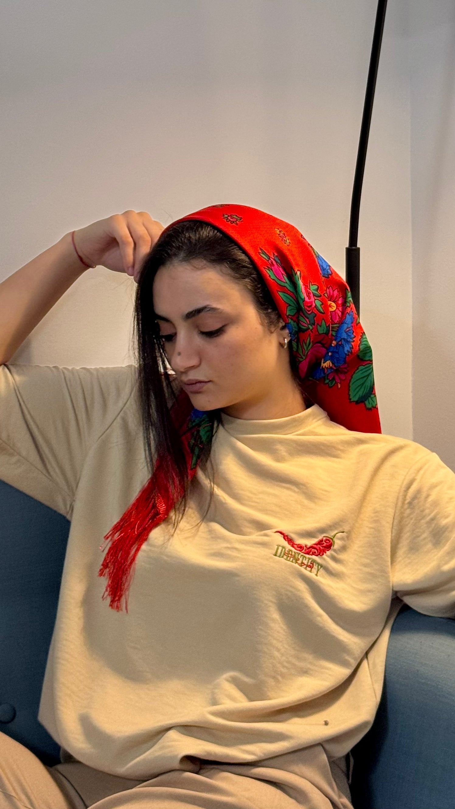 T-shirt Beige Brodé — Twazwiza 🌶️